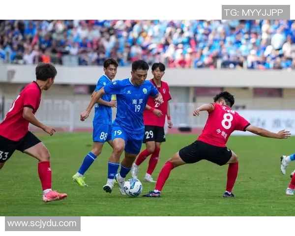 南京极限运动队团队协作的创新与变革引发热议与关注