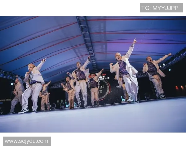 南京飞盘队在世界街舞大赛中以84分稳居积分榜首位 南京飞盘队在世界街舞大赛中以84分稳居积分榜首位